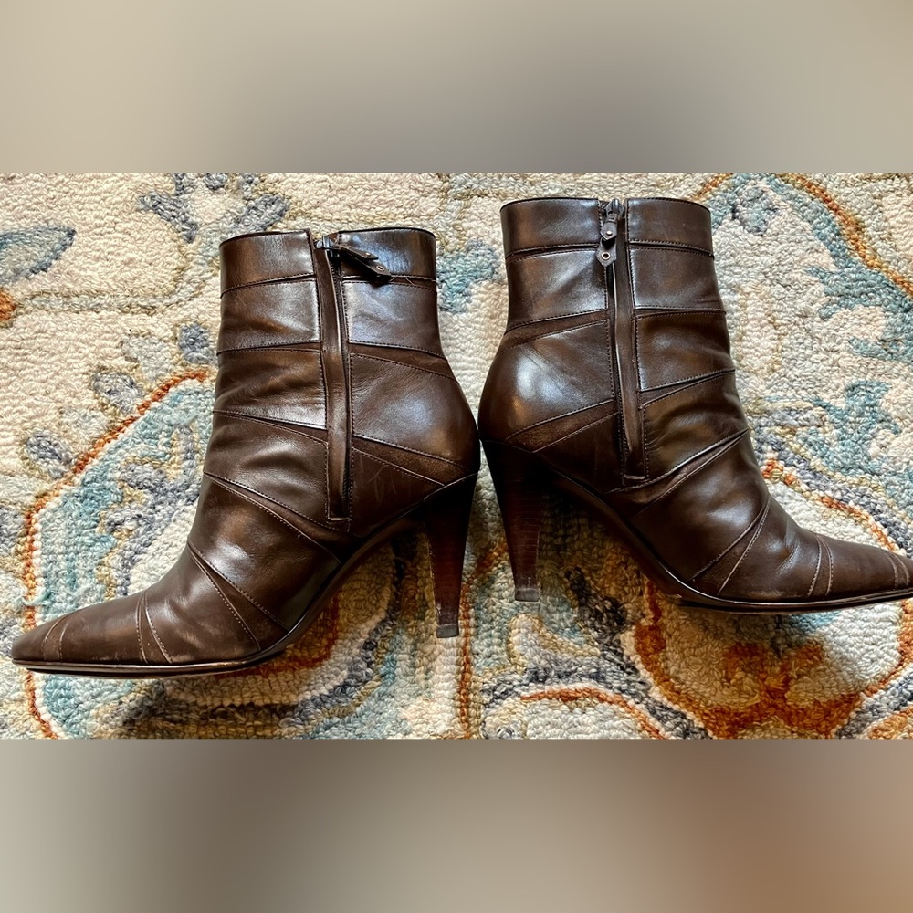 Vintage Cole Haan brown leather boots - Picture 2 of 9